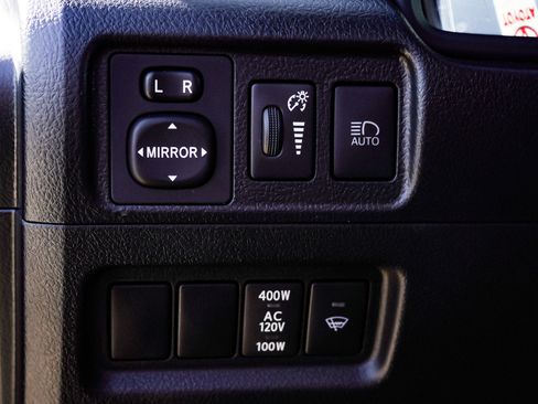 Certified 2023 Toyota 4Runner TRD Off-Road Premium w/ Moonroof Package AWD/4WD image 18