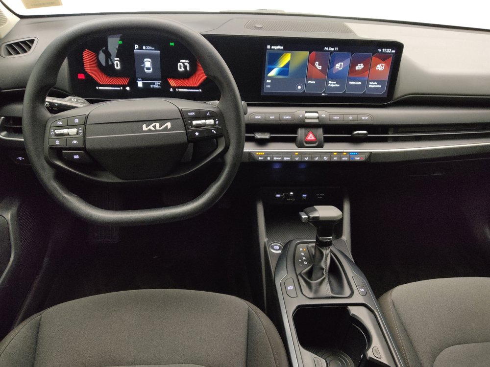 Used 2025 Kia K4 FWD image 22