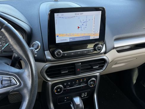 Used 2020 Ford EcoSport SE w/ SE Convenience Package image 20