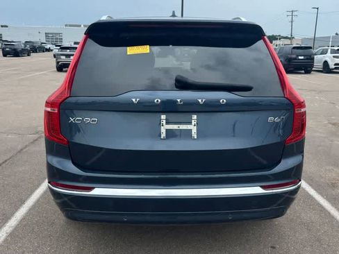 Used 2024 Volvo XC90 B6 Plus AWD/4WD image 4