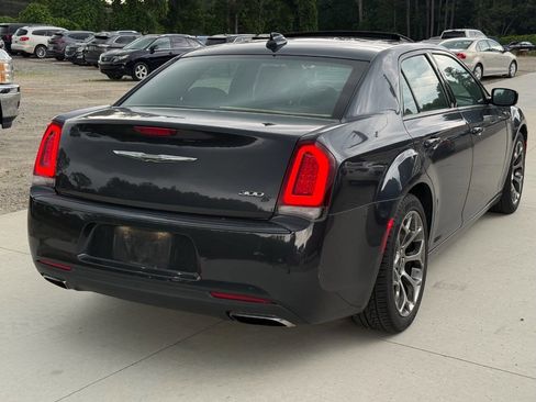 Used 2016 Chrysler 300 S w/ Safetytec Plus Group RWD image 10