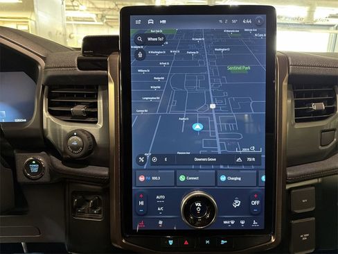 Used 2023 Ford F150 Lightning Lariat w/ Equipment Group 511A High image 20