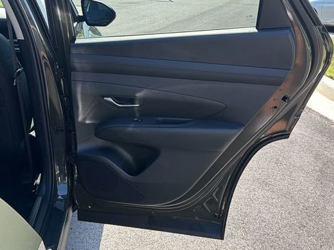 New 2026 Hyundai Tucson SEL FWD image 18