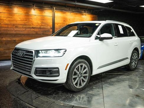 Used 2019 Audi Q7 3.0T Premium Plus w/ Premium Plus Package image 2