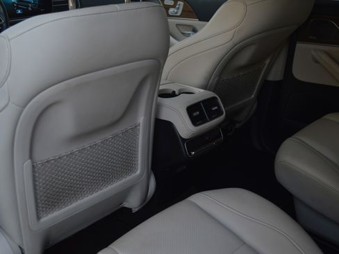 Used 2023 Mercedes-Benz GLS 450 450 image 30