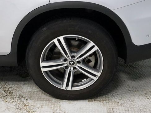 Used 2020 Mercedes-Benz GLC 300 4MATIC image 19