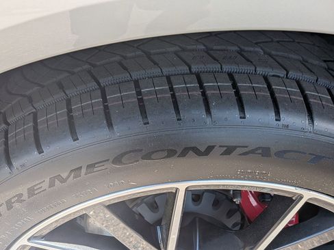 Used 2022 Audi Q8 Premium Plus w/ Premium Plus Package image 11