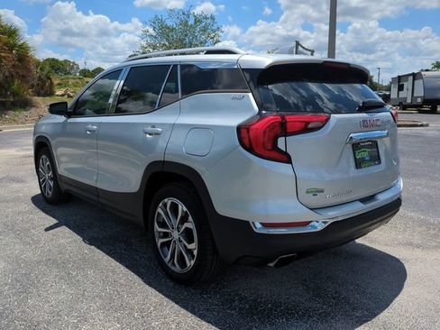 Used 2018 GMC Terrain SLT w/ Preferred Package FWD image 7