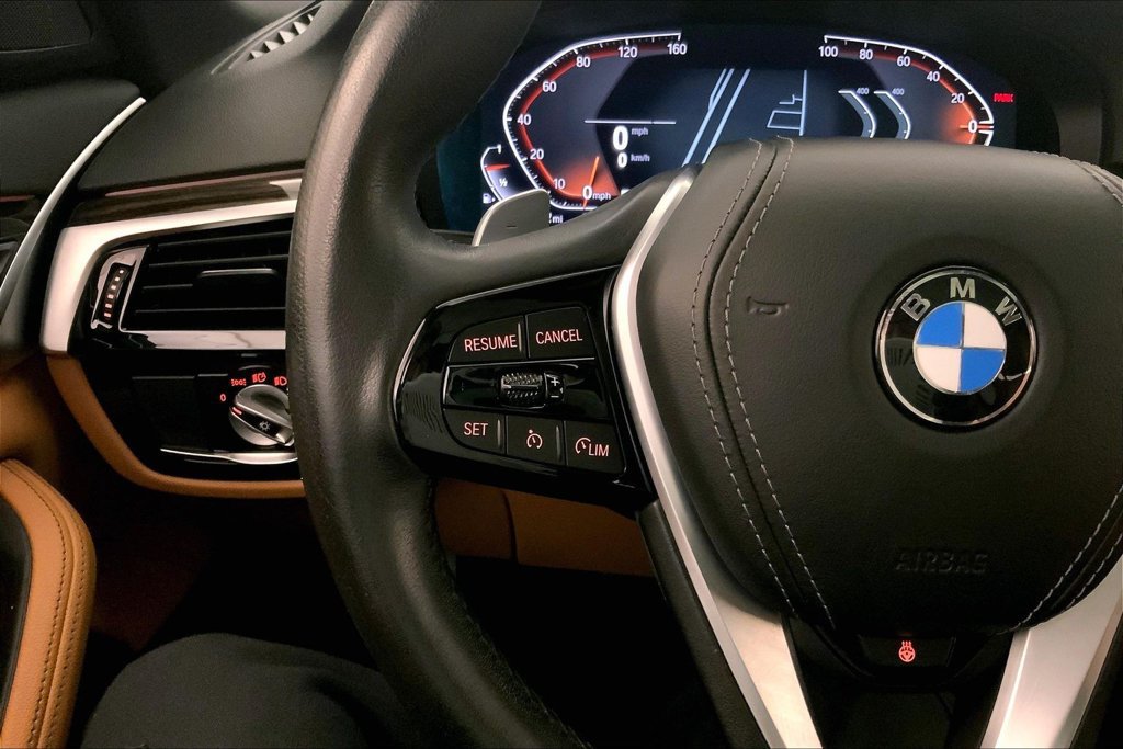 Used 2022 BMW 540i xDrive w/ Convenience Package AWD/4WD image 18