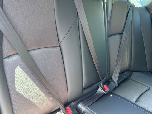 Used 2022 Honda Accord Sport image 37