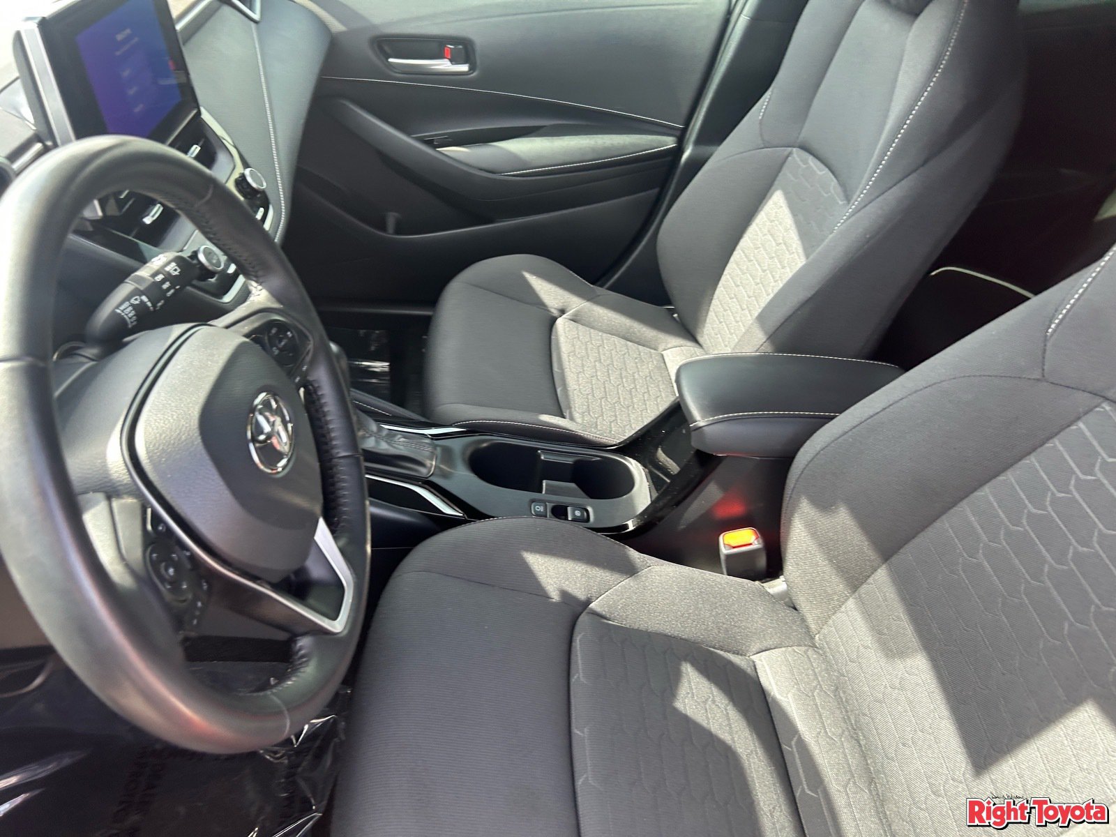 Certified 2025 Toyota Corolla SE FWD image 20