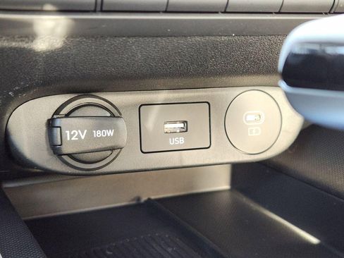 New 2026 Hyundai Elantra Limited image 18