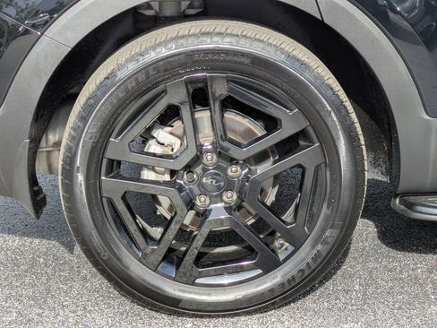 Certified 2025 Kia Telluride SX X-Line AWD/4WD image 9