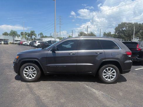 Used 2021 Jeep Grand Cherokee Laredo X RWD image 4