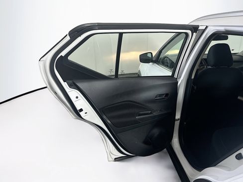 Used 2024 Nissan Kicks SV image 26