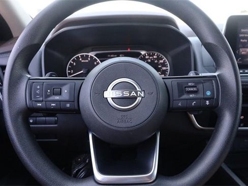 Certified 2023 Nissan Rogue SV image 10