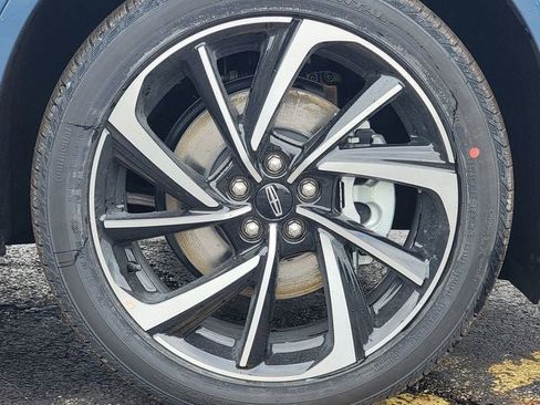 New 2026 Lincoln Corsair Grand Touring image 17