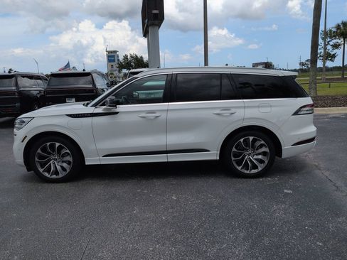 Certified 2022 Lincoln Aviator Grand Touring w/ Equipment Group 301A AWD/4WD image 7