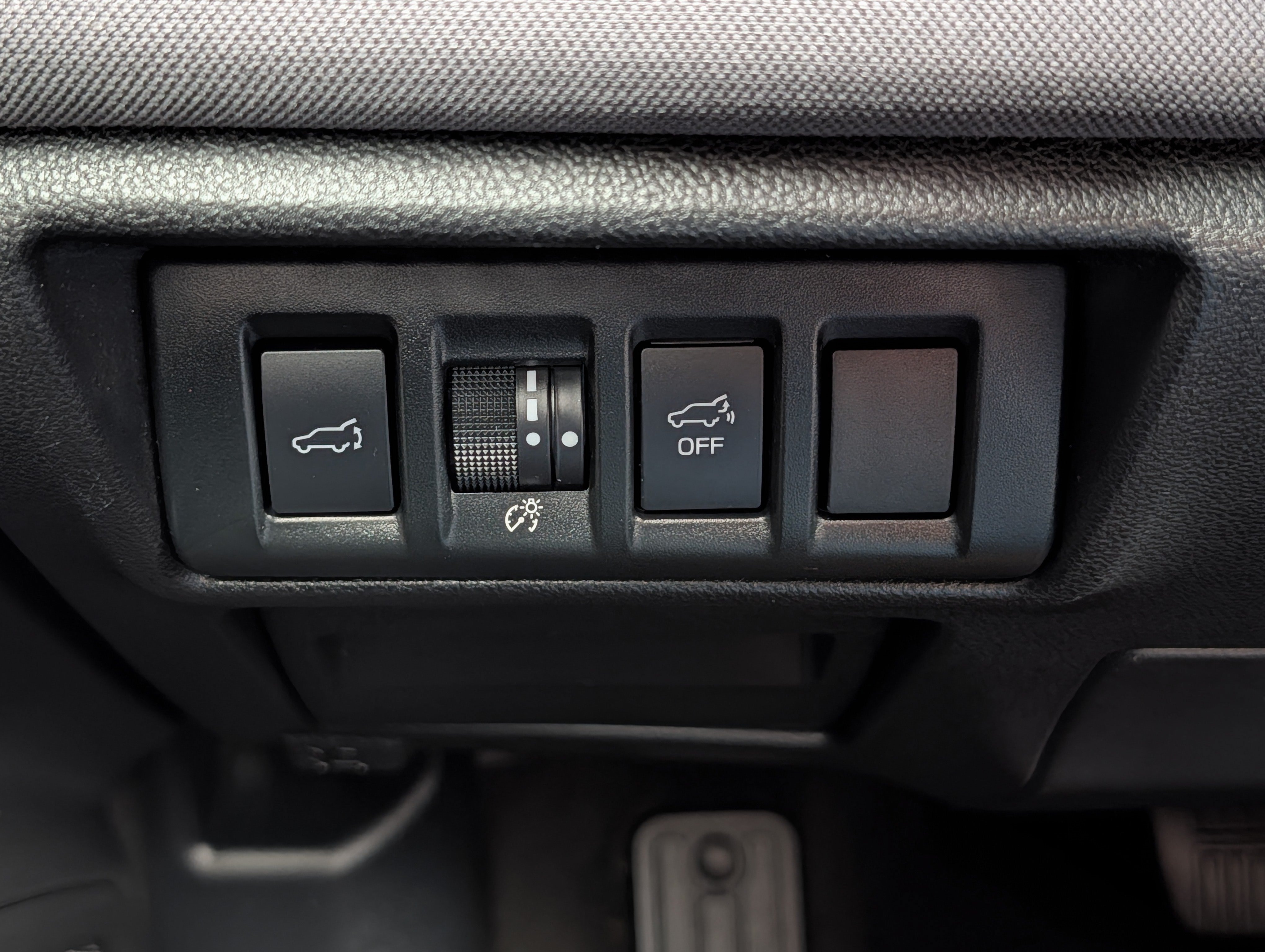 Used 2023 Subaru Outback Premium AWD/4WD image 26
