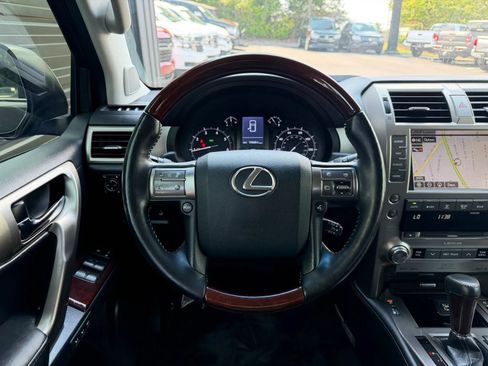 Used 2015 Lexus GX 460 Luxury AWD/4WD image 21