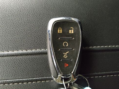 Used 2024 Chevrolet Blazer LT w/ Convenience Package FWD image 32