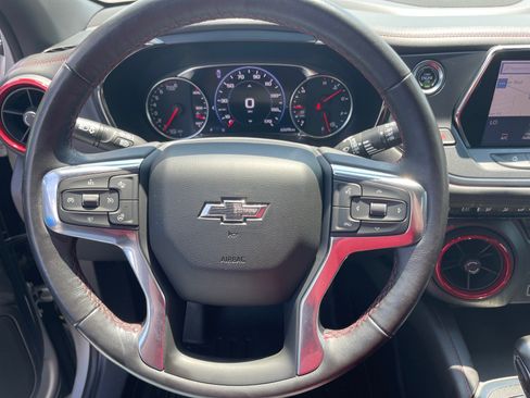 Used 2022 Chevrolet Blazer RS w/ Enhanced Convenience Package FWD image 7