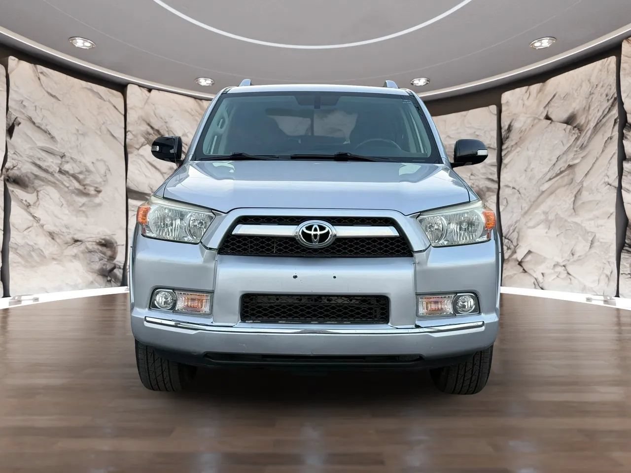 Used 2012 Toyota 4Runner SR5 w/ Convenience Pkg AWD/4WD image 2