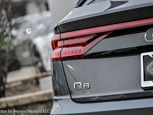 Used 2021 Audi Q8 Prestige image 15