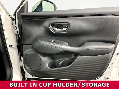 Used 2025 Honda HR-V LX image 25