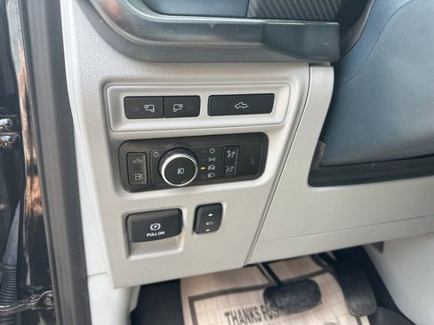 Used 2023 Ford F150 Limited AWD/4WD image 15
