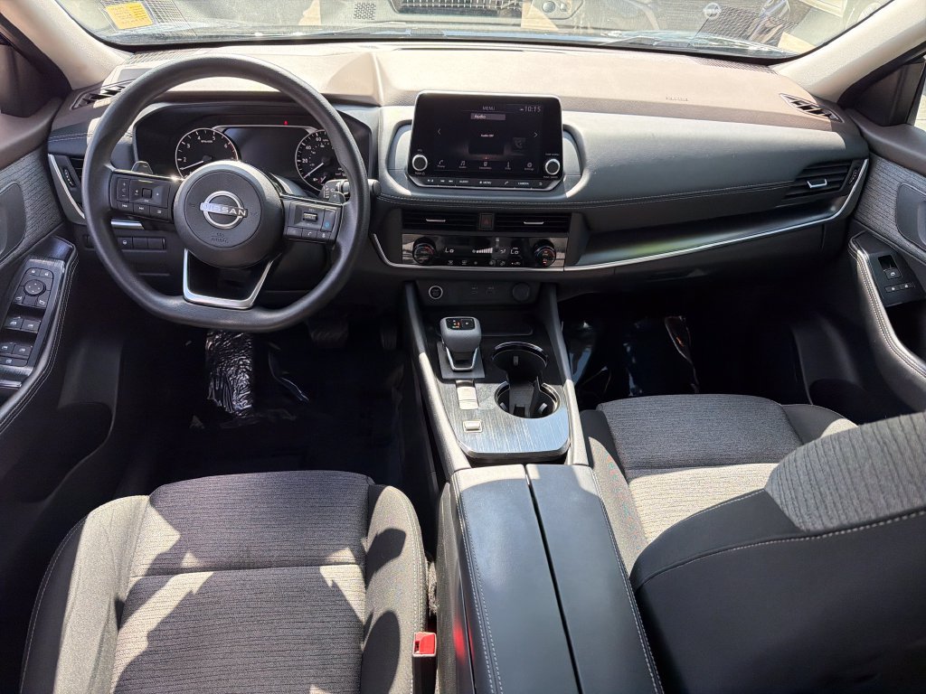 Certified 2023 Nissan Rogue SV FWD image 15