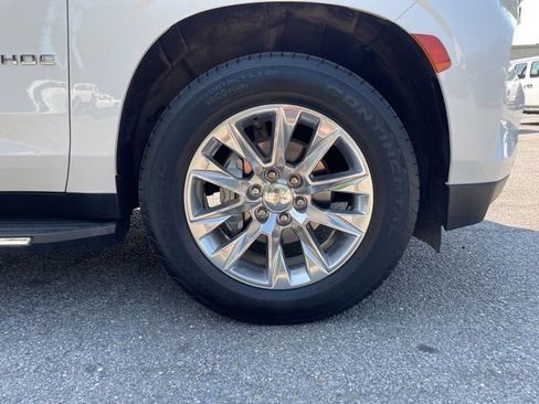 Used 2021 Chevrolet Tahoe Premier AWD/4WD image 24