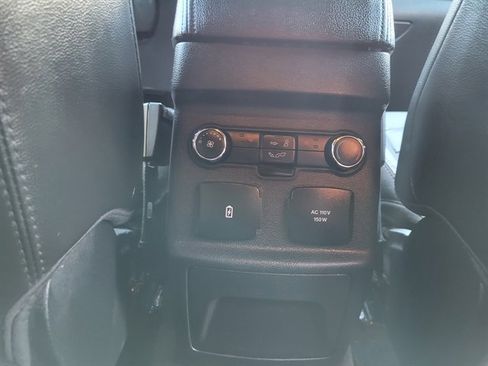 Used 2018 Ford Explorer Limited image 6