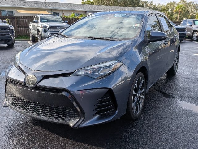 Used 2017 Toyota Corolla XSE FWD image 7