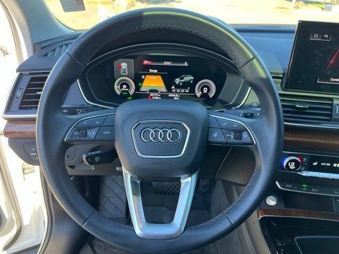 Used 2021 Audi Q5 e Premium w/ Convenience Package AWD/4WD image 25