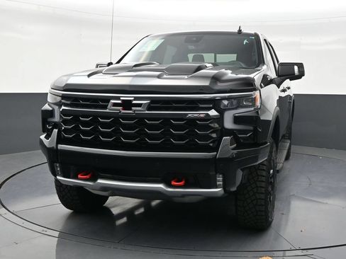 Used 2026 Chevrolet Silverado 1500 ZR2 AWD/4WD image 8