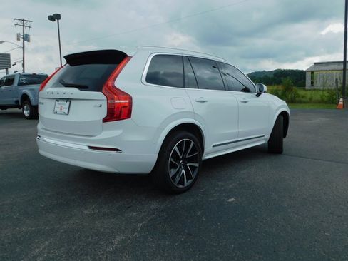 Used 2024 Volvo XC90 B6 Plus w/ Protection Package Premier image 9