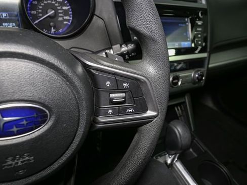 Used 2019 Subaru Outback 2.5i AWD/4WD image 27