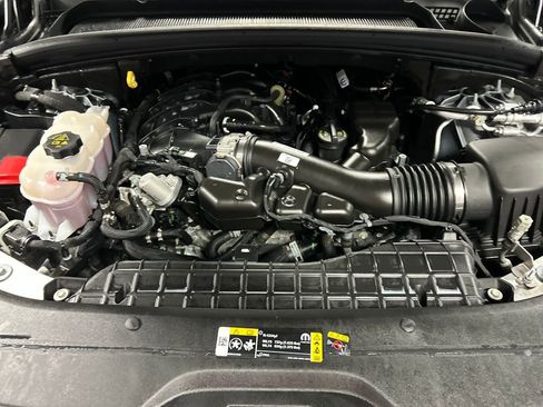 Used 2024 Jeep Grand Cherokee Altitude image 27