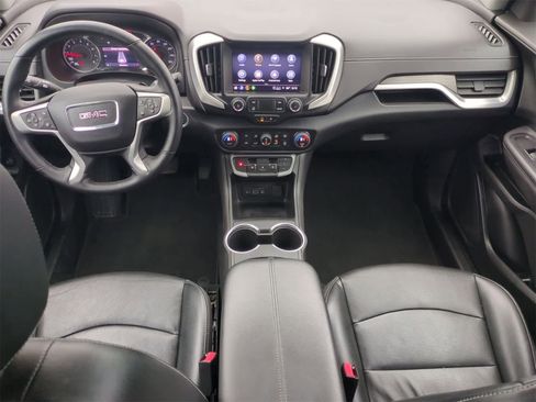 Used 2023 GMC Terrain SLT image 16