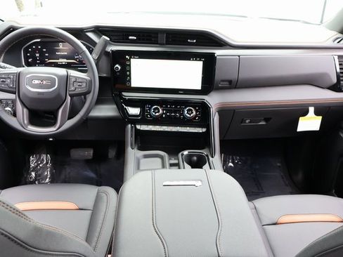 New 2026 GMC Sierra 2500 AT4 w/ AT4 Premium Plus Package image 16