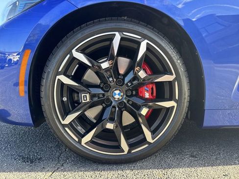 Used 2025 BMW M440i Convertible w/ Premium Package image 20