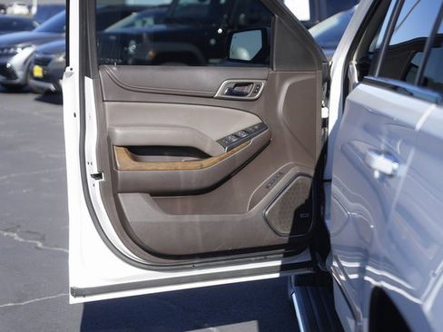 Used 2018 GMC Yukon Denali image 29