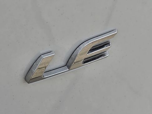 Used 2026 Toyota Corolla LE FWD image 11