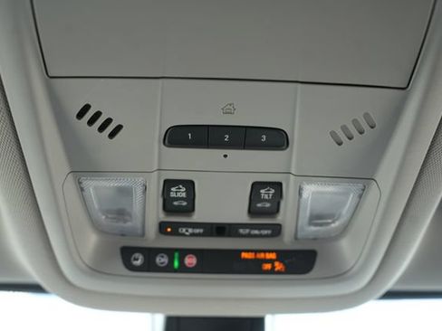 Used 2023 GMC Acadia SLE w/ Elevation Edition AWD/4WD image 30