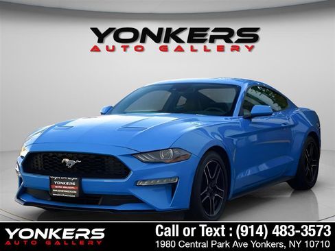Used 2023 Ford Mustang Premium image 11