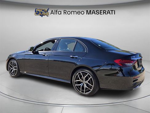 Used 2022 Mercedes-Benz E 350 4MATIC Sedan image 8