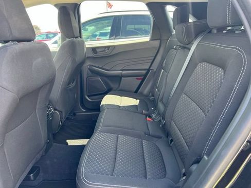 Used 2023 Ford Escape Active AWD/4WD image 17