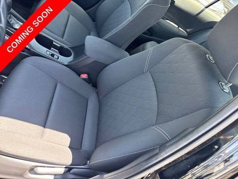 Used 2026 Toyota Corolla LE FWD image 16