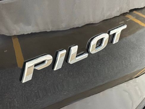 Used 2017 Honda Pilot EX-L image 23